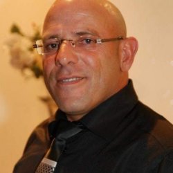 ניסים