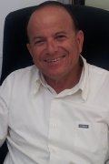 נתן 