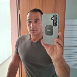יניב