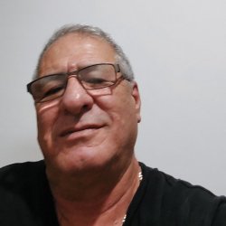 נחמיה
