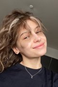 Аня