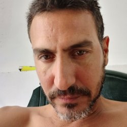 רון