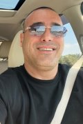 Yaniv
