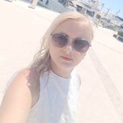 Lili