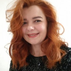 Eлена
