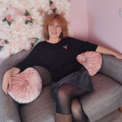 Lora