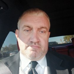 Leonid k
