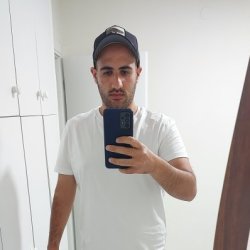 עוז