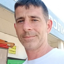 Александр Мучник