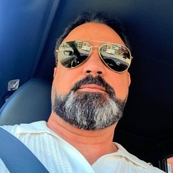 ادم
