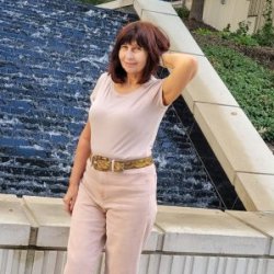 Yelena Grach