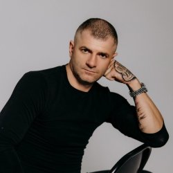 Vitaliy