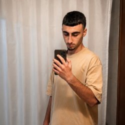 רון