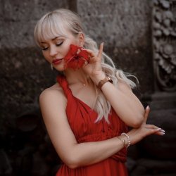 Julia
