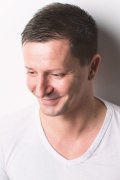 Tom