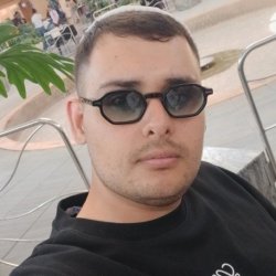 לידור