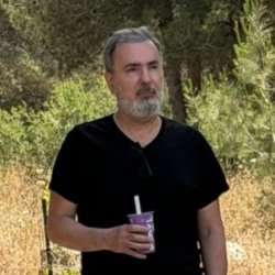 פ י ל י פ