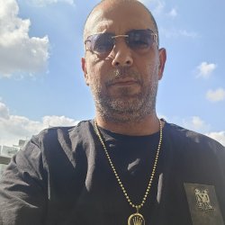 שי