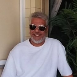 יאיר