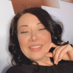 Aлена