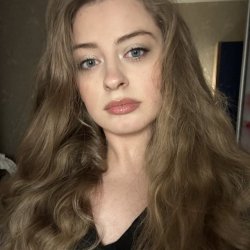 Полина