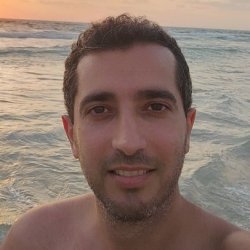 דניאל