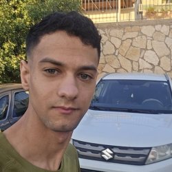 ארו