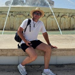 Гарий