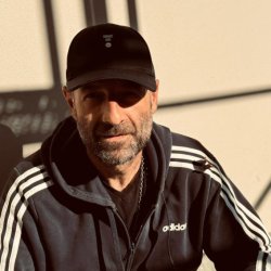 Isi