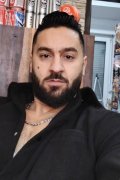 Yazan