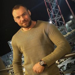 Роман