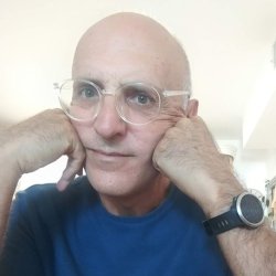 דניאל