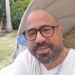 צחי
