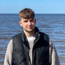 Aleksandr