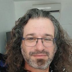 Avi