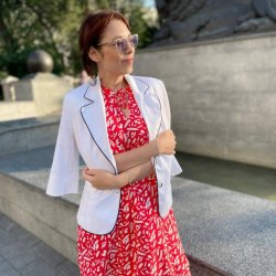 Полина