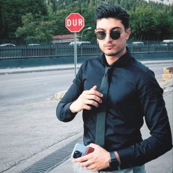 Yazan