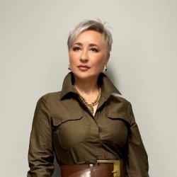 Julie