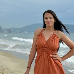 Алина