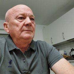 Виктор