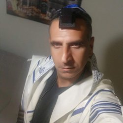 ירון