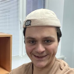 Женя