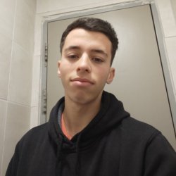 נועם