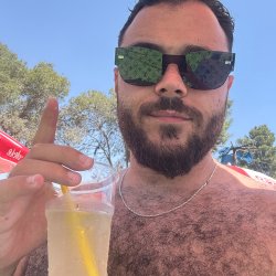 Yaniv