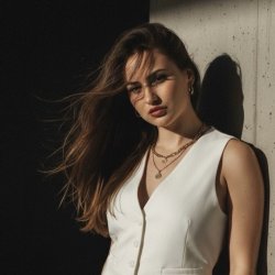 Anna