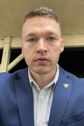 Виктор