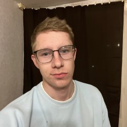 Максим
