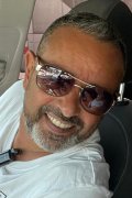 tzur