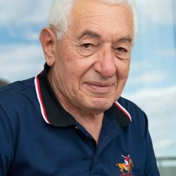 Едуард