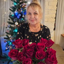 АннаНИКОЛАЕВ